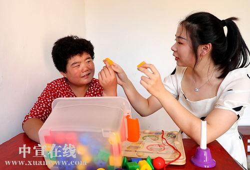 国产情侣大香蕉